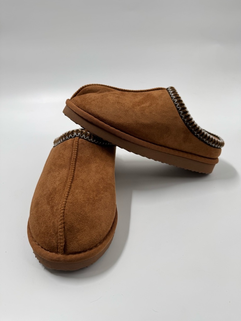 Women’s Unbranded Slippers Size 10 - Picture 1 of 5